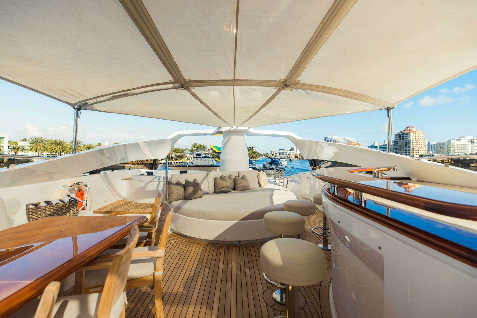 2006 Palmer Johnson Motor Yacht - Image 8