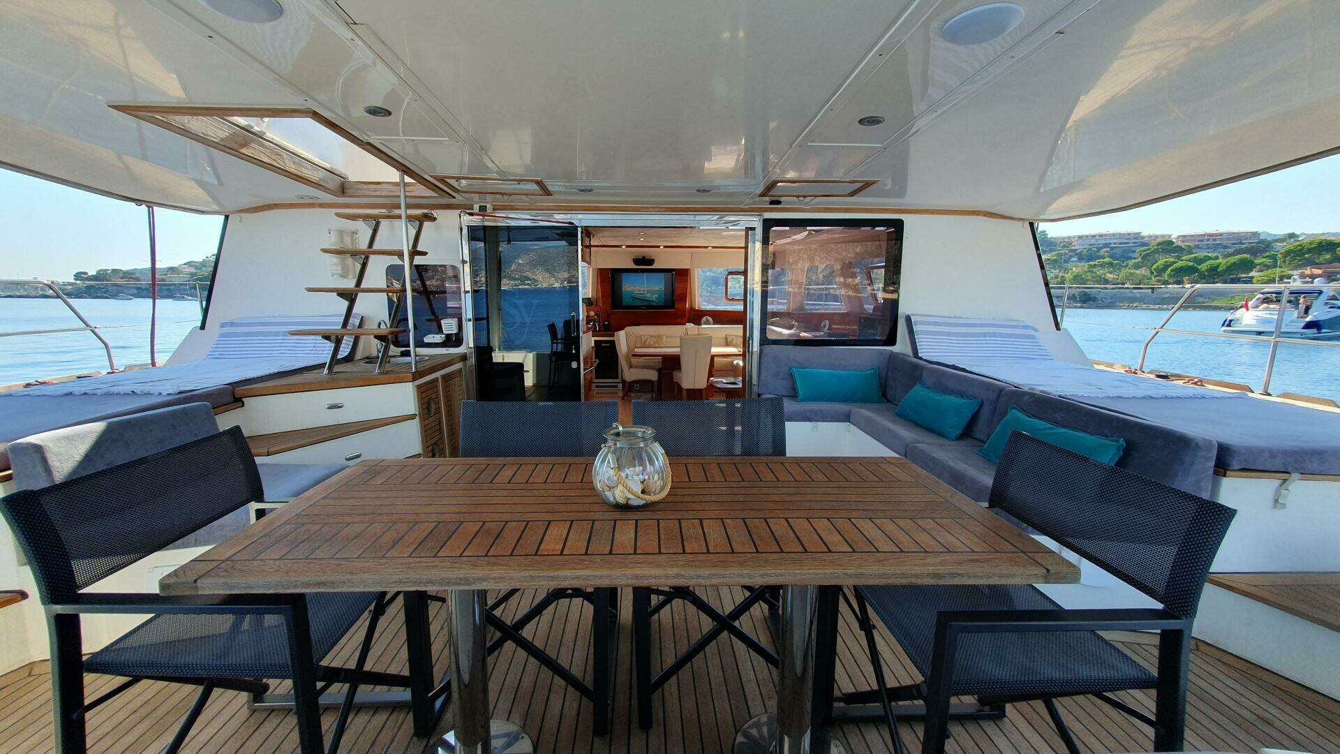 2008 Sunreef 62 - Image 37