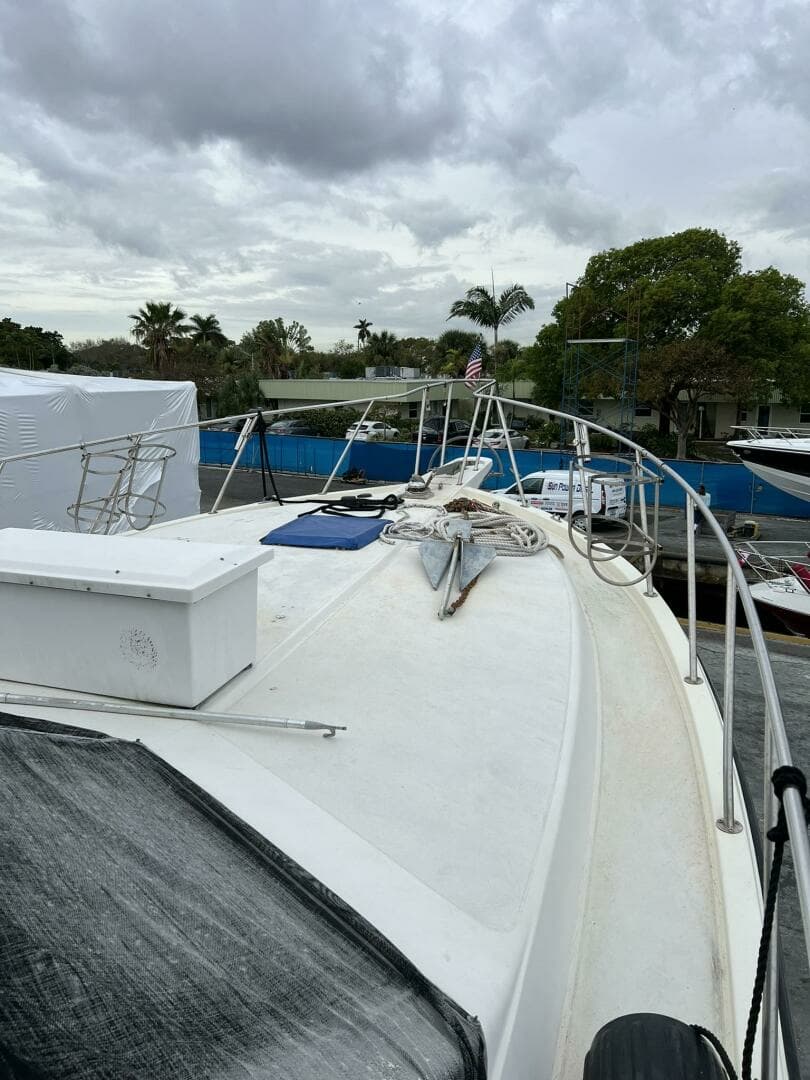 1987 Californian 42 Motor Yacht - Image 31