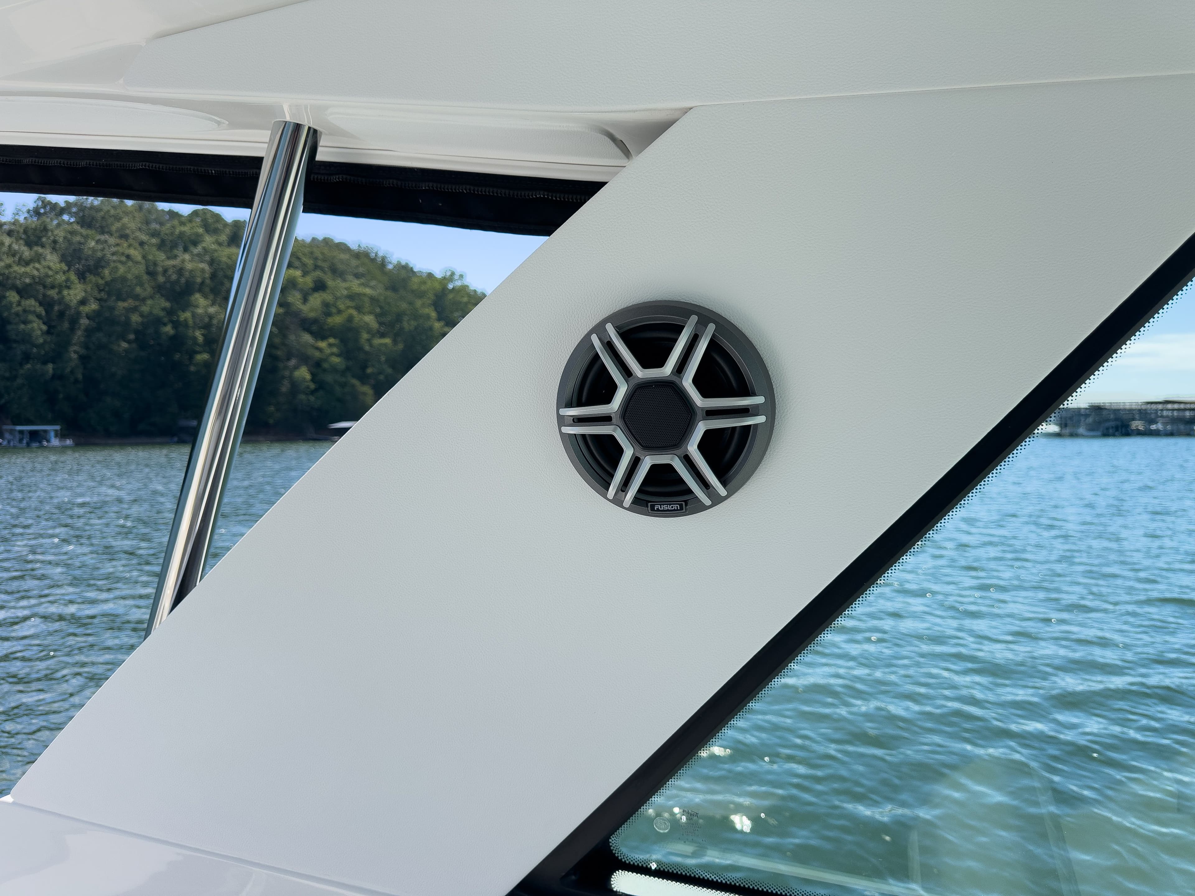2026 Sea Ray Sundancer 320 - 23