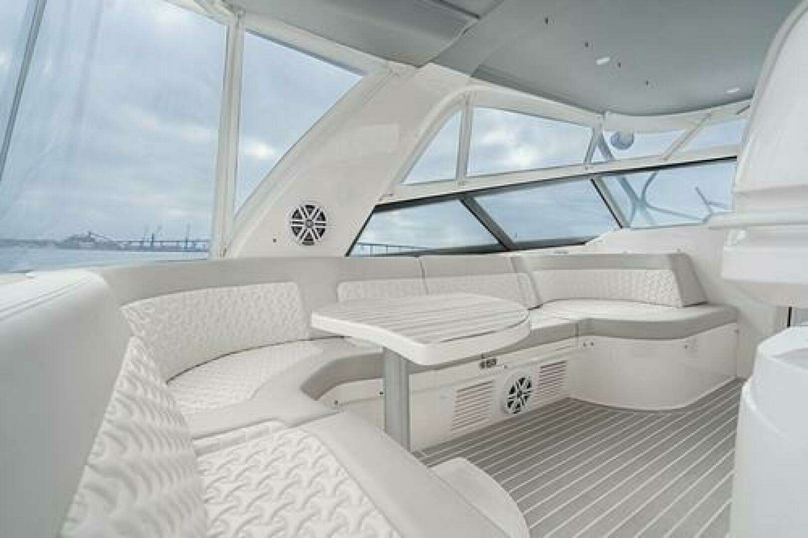 2022 Intrepid 477 Evolution - Image 21