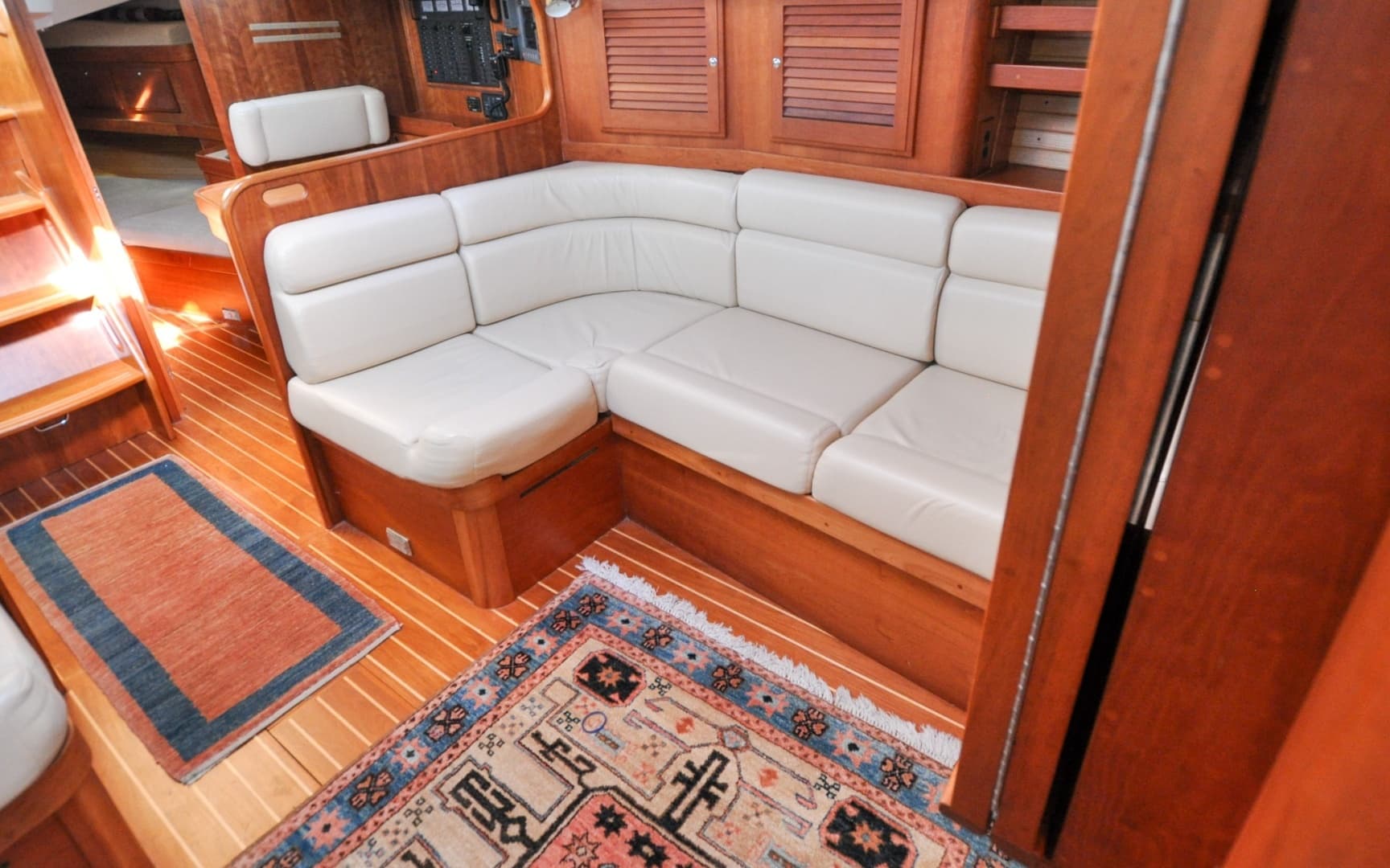 2004 Sabre 426 - Image 83