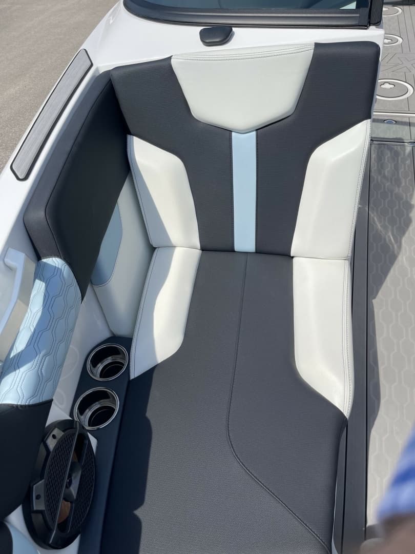 2022 Mastercraft XT24 - Image 24