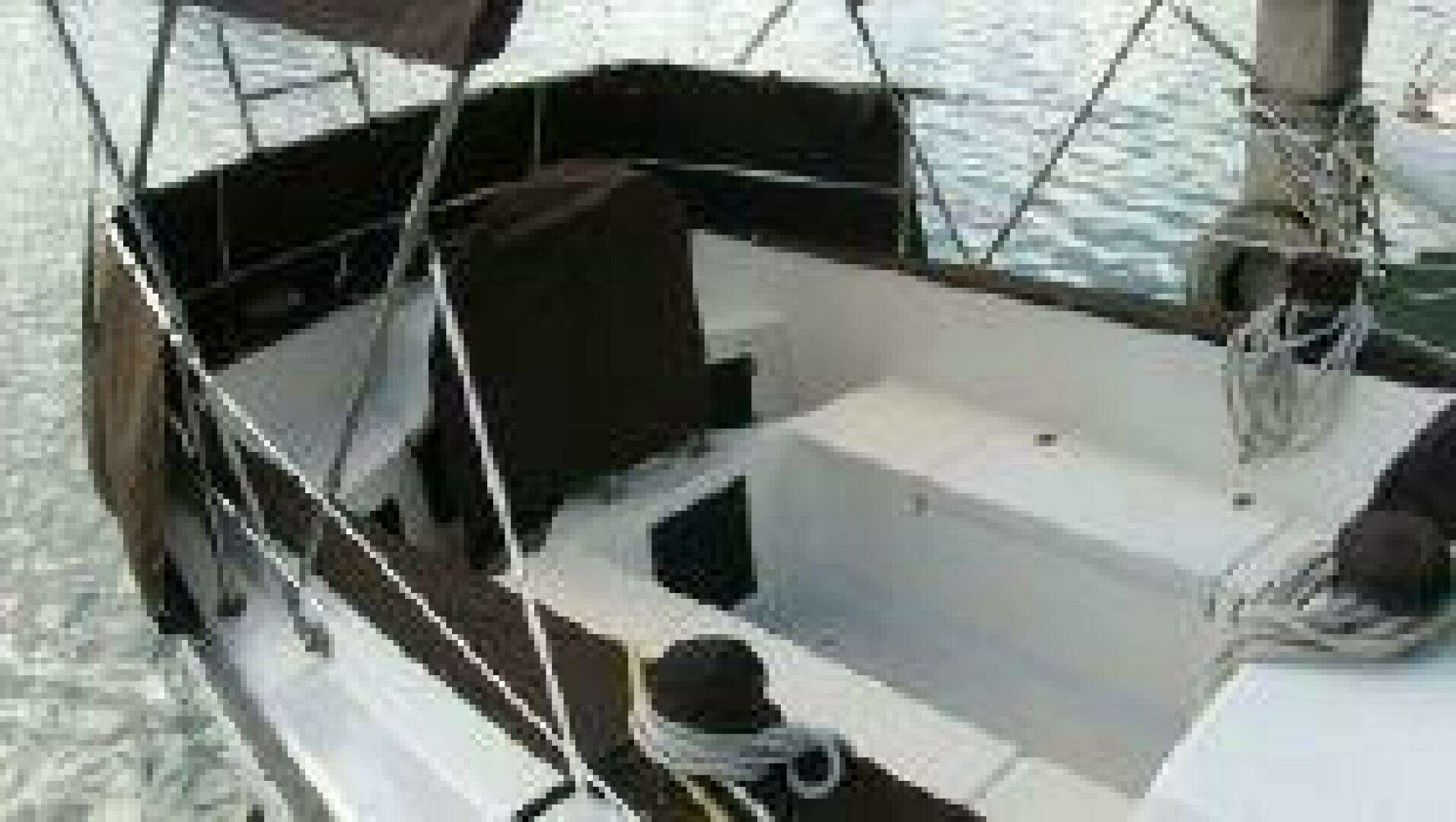 1981 Newport C and C Sloop - Image 6