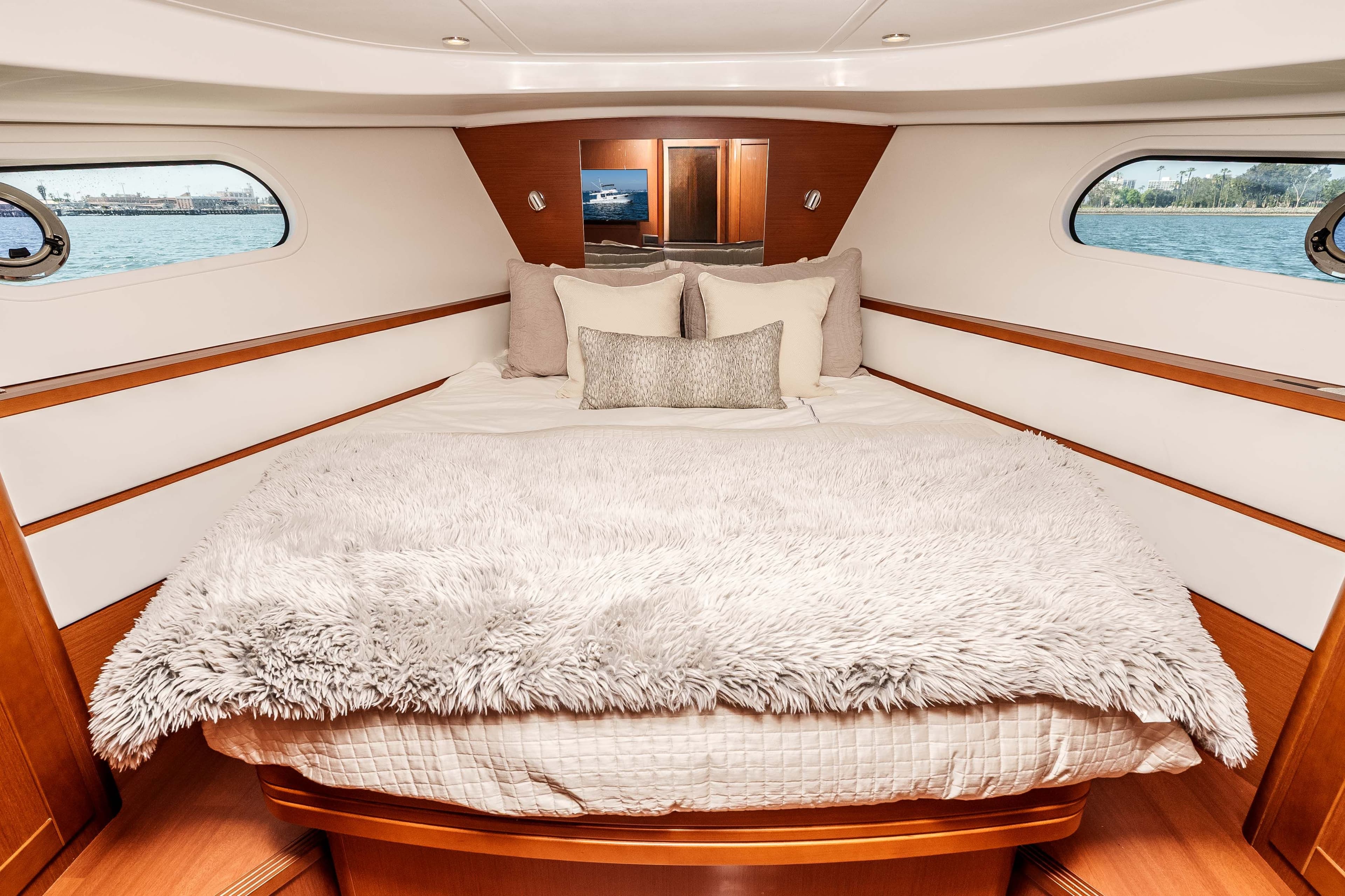 2019 Beneteau Swift Trawler 44 - 35