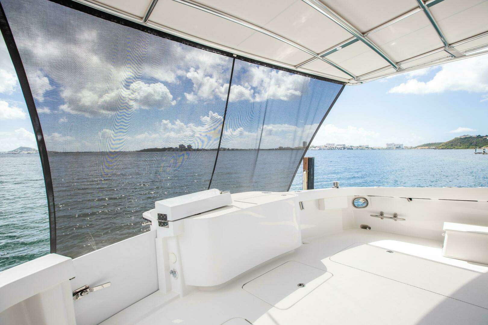 2016 Hatteras GT63 - Image 72