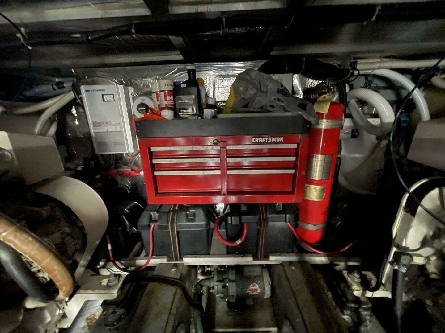 1998 Carver 53 Voyager - Image 36