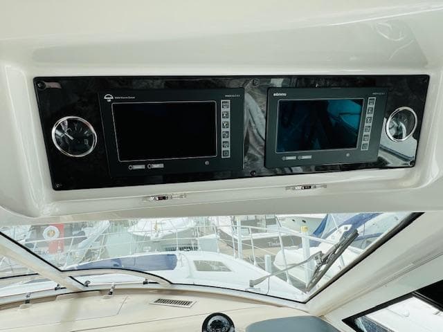 2009 Sea Ray 55 Sundancer - 20