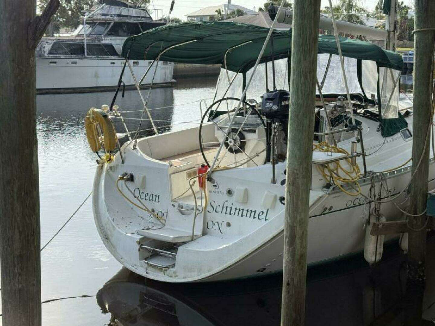 1998 Beneteau OCEANIS 352 - Image 5