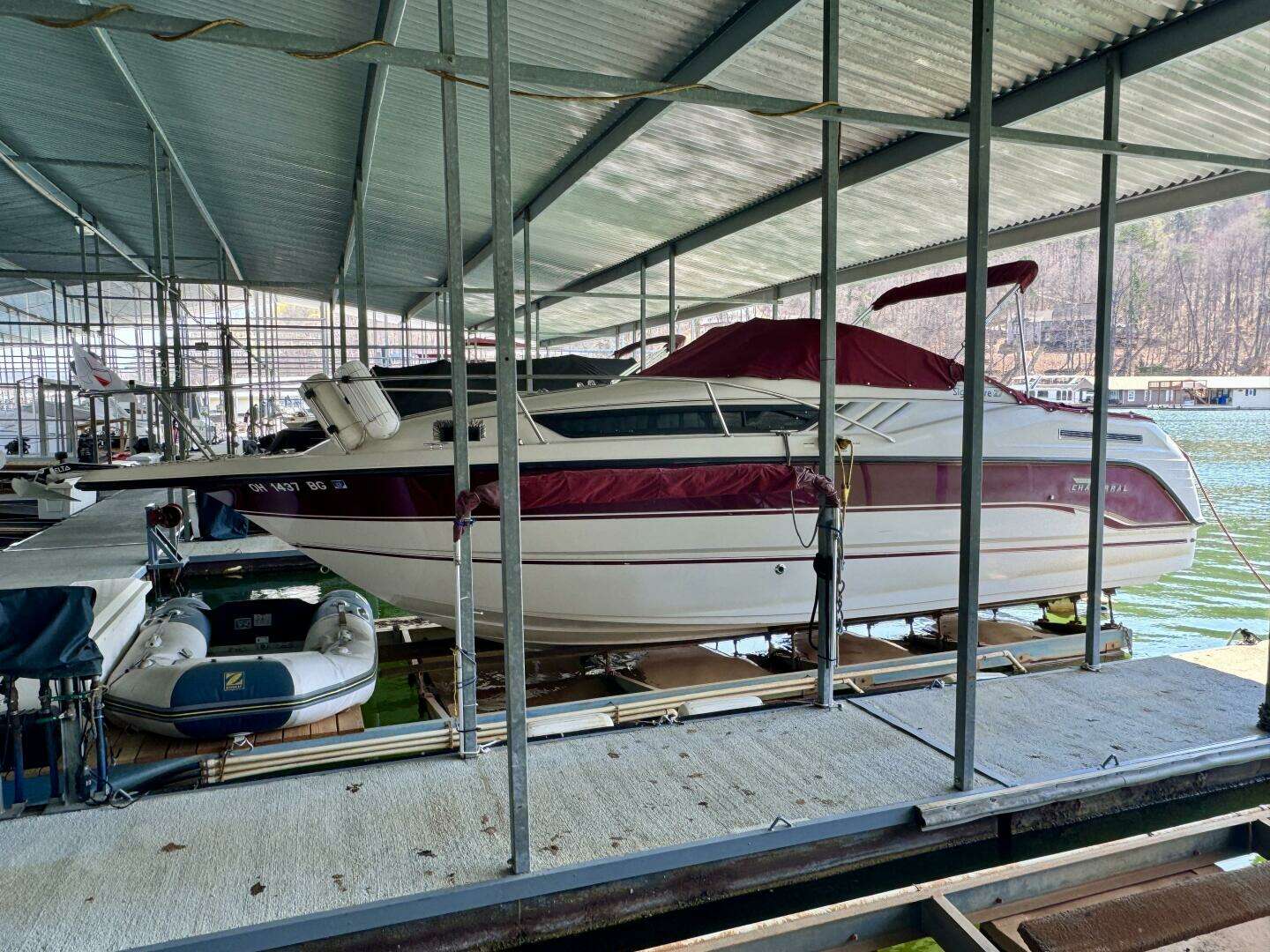 1994 Chaparral Signature 27 Cabin Cruiser - Image 251