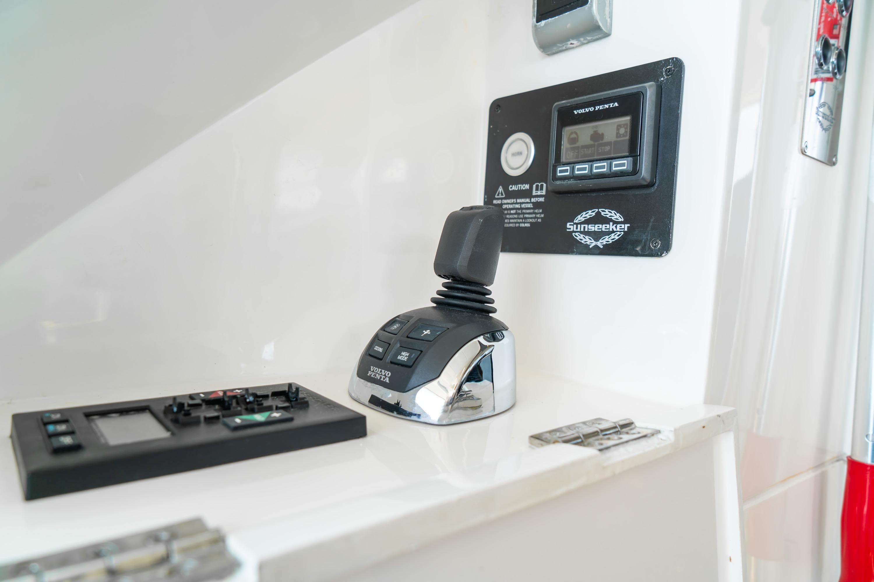 Control panel of 2018 Sunseeker Manhattan 52 yacht with Volvo Penta joystick.