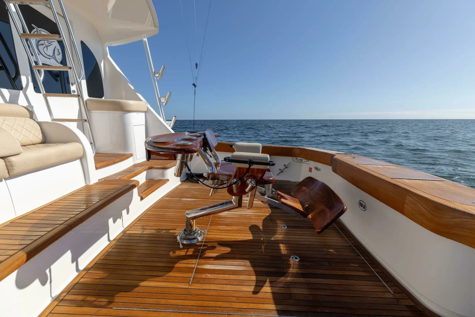 2020 Viking 62 Convertible - Image 32