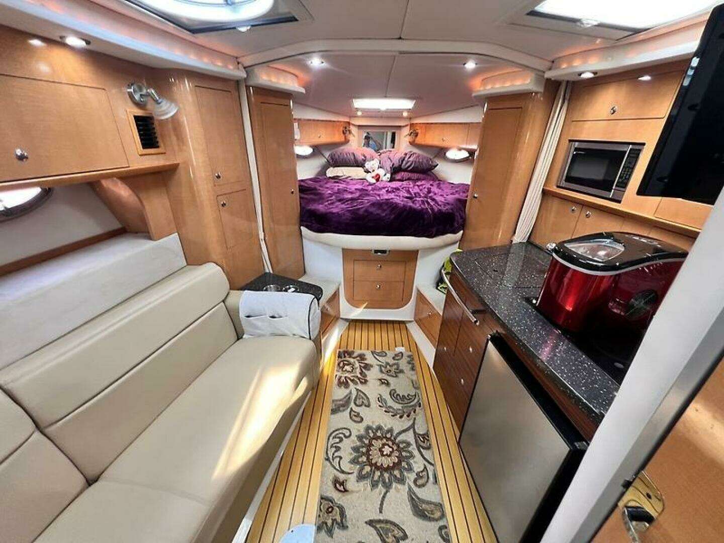 2009 Four Winns V338 - Image 40
