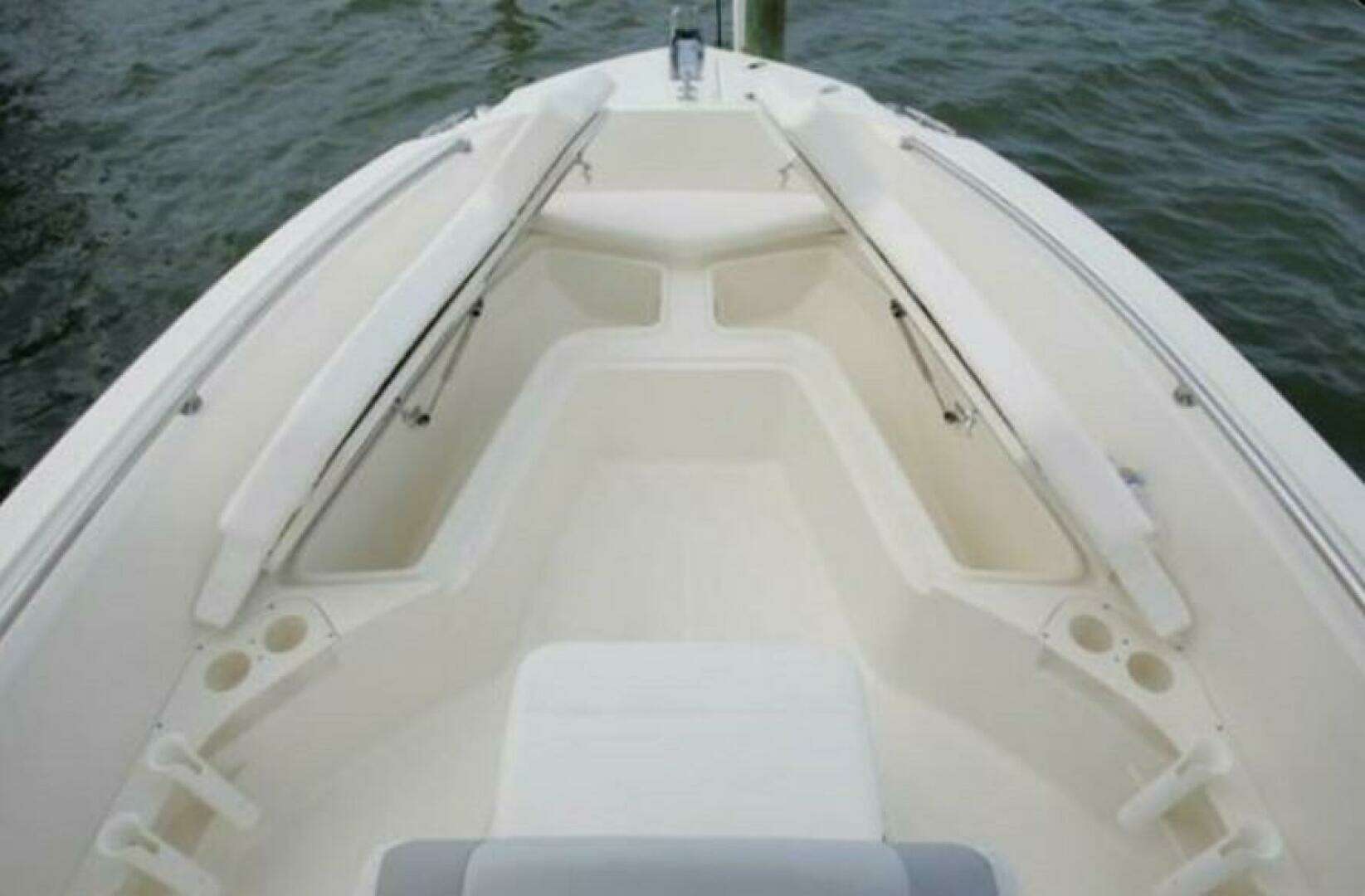 2014 Boston Whaler 220 Outrage - Image 18