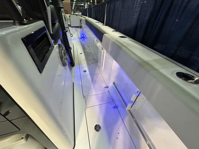 2025 Edgewater 340CC Center Console - 5