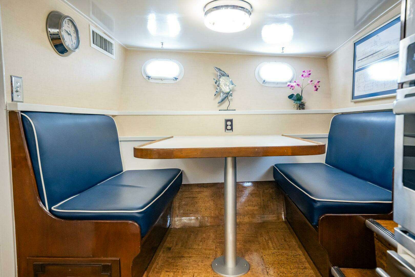 1964 Burger 64 Motor Yacht - Image 28