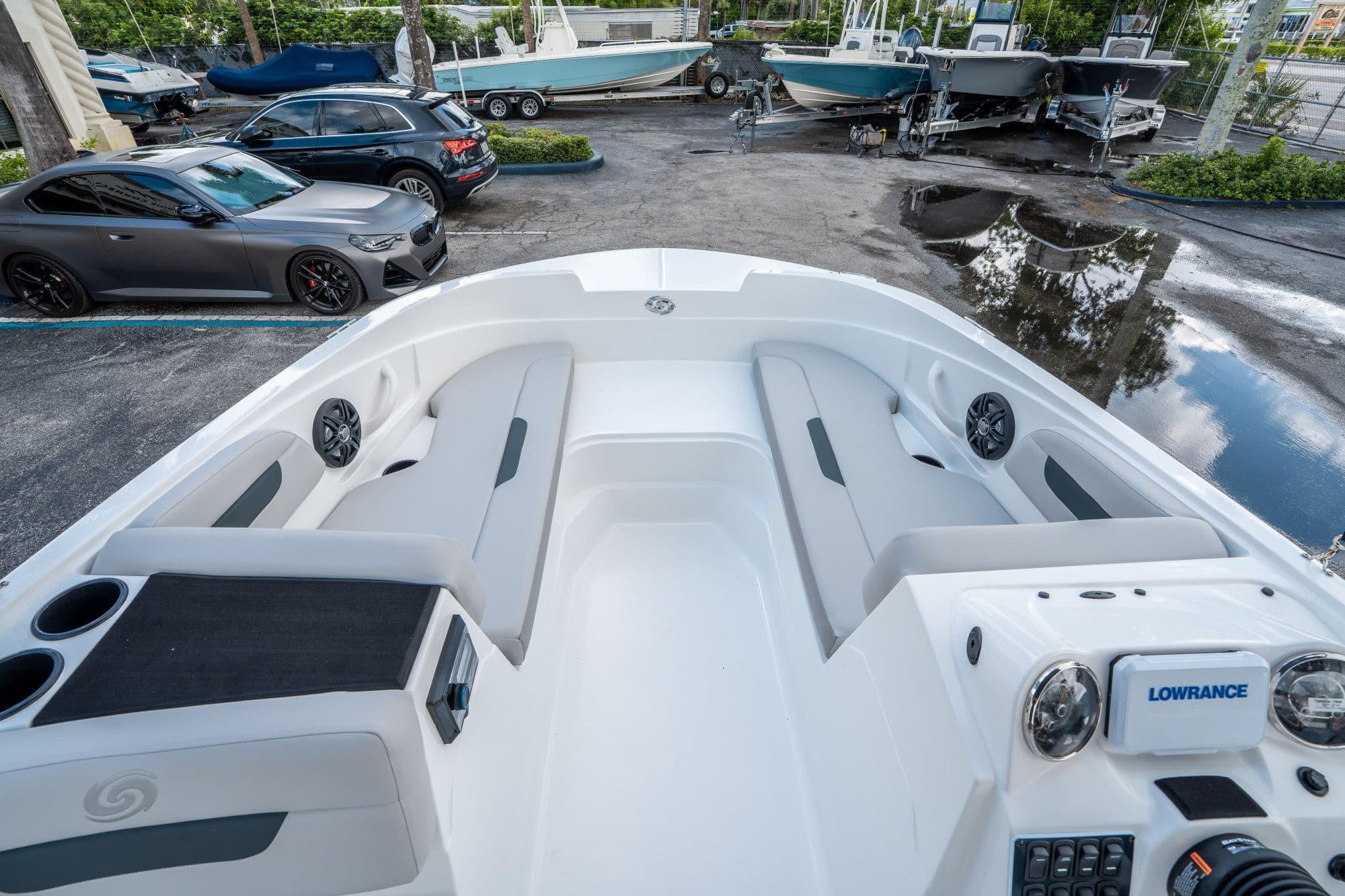 2026 Hurricane SunDeck Sport 185 OB - 22