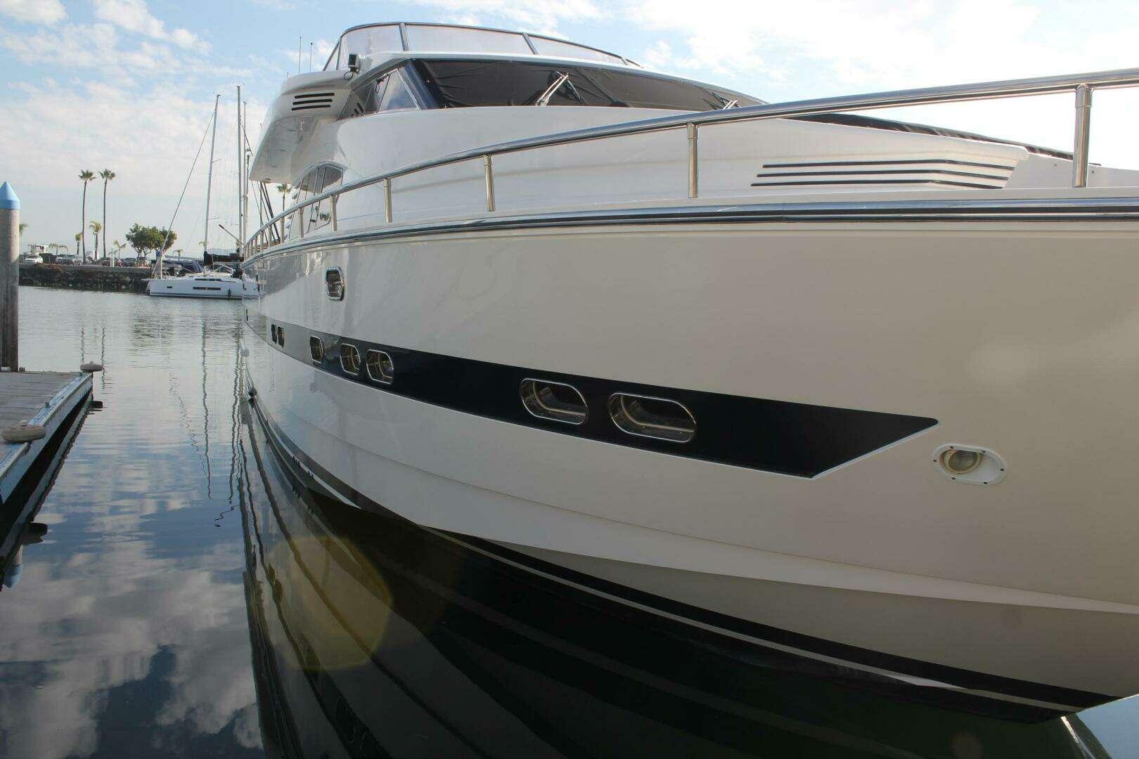 1999 Horizon 70 FLY - Image 17