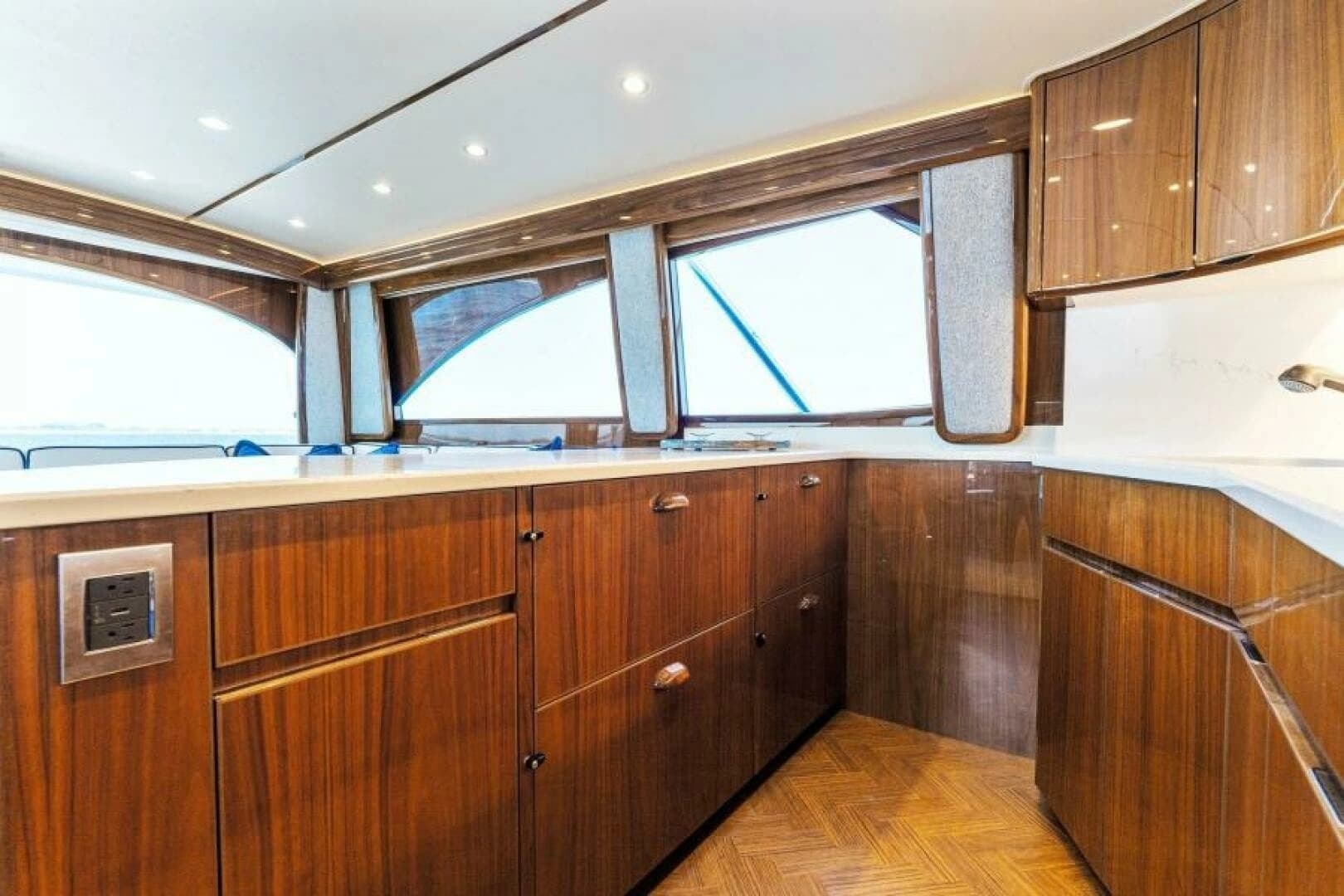 2021 Viking 54 Convertible - Image 20
