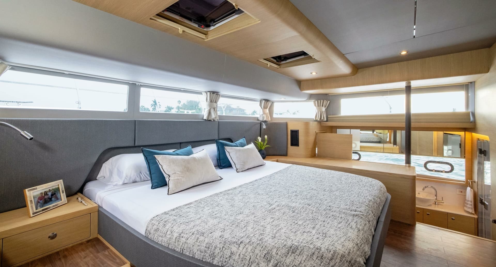 2023 Aquila 54 Yacht - Image 60