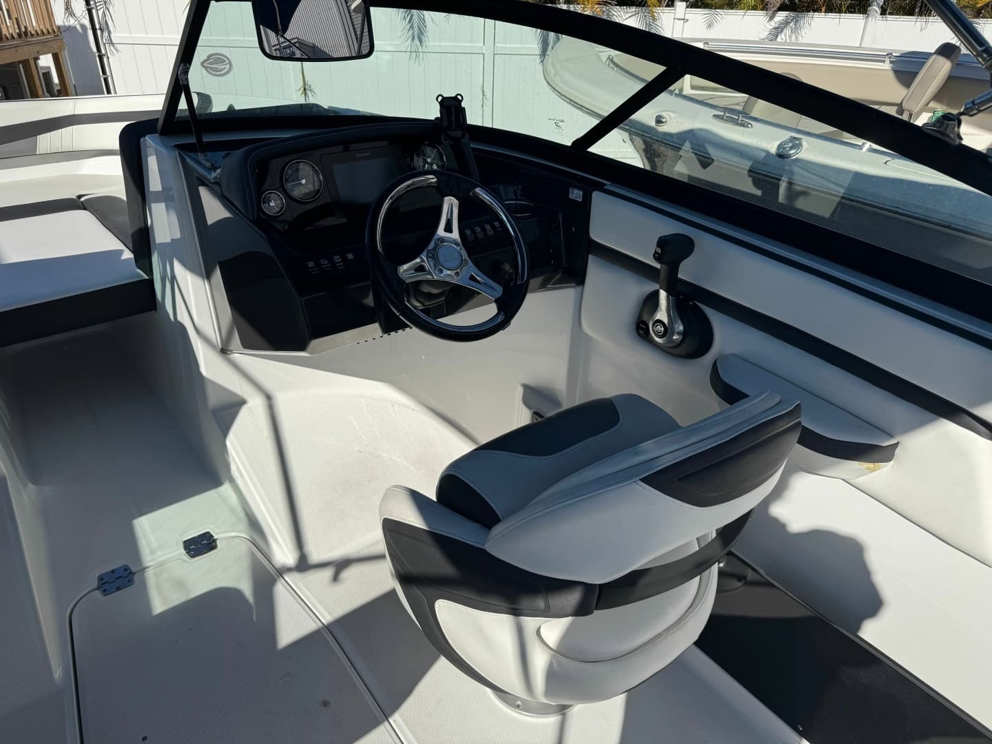 2020 Monterey M-205 - Image 16