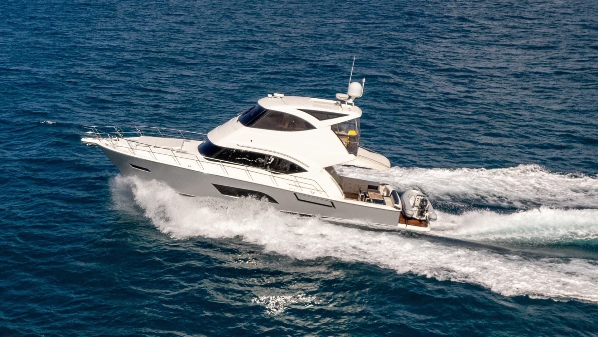 2015 Riviera 53 Enclosed Bridge - Image 15