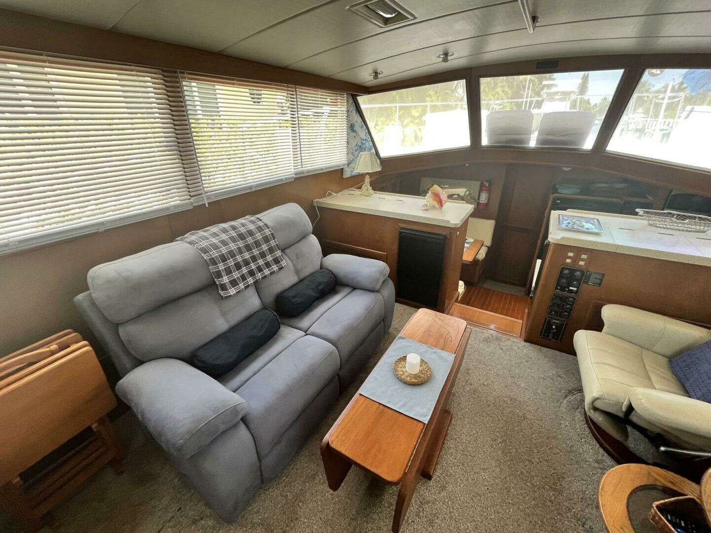 1987 Symbol 44 Sun Deck MK II - Image 45