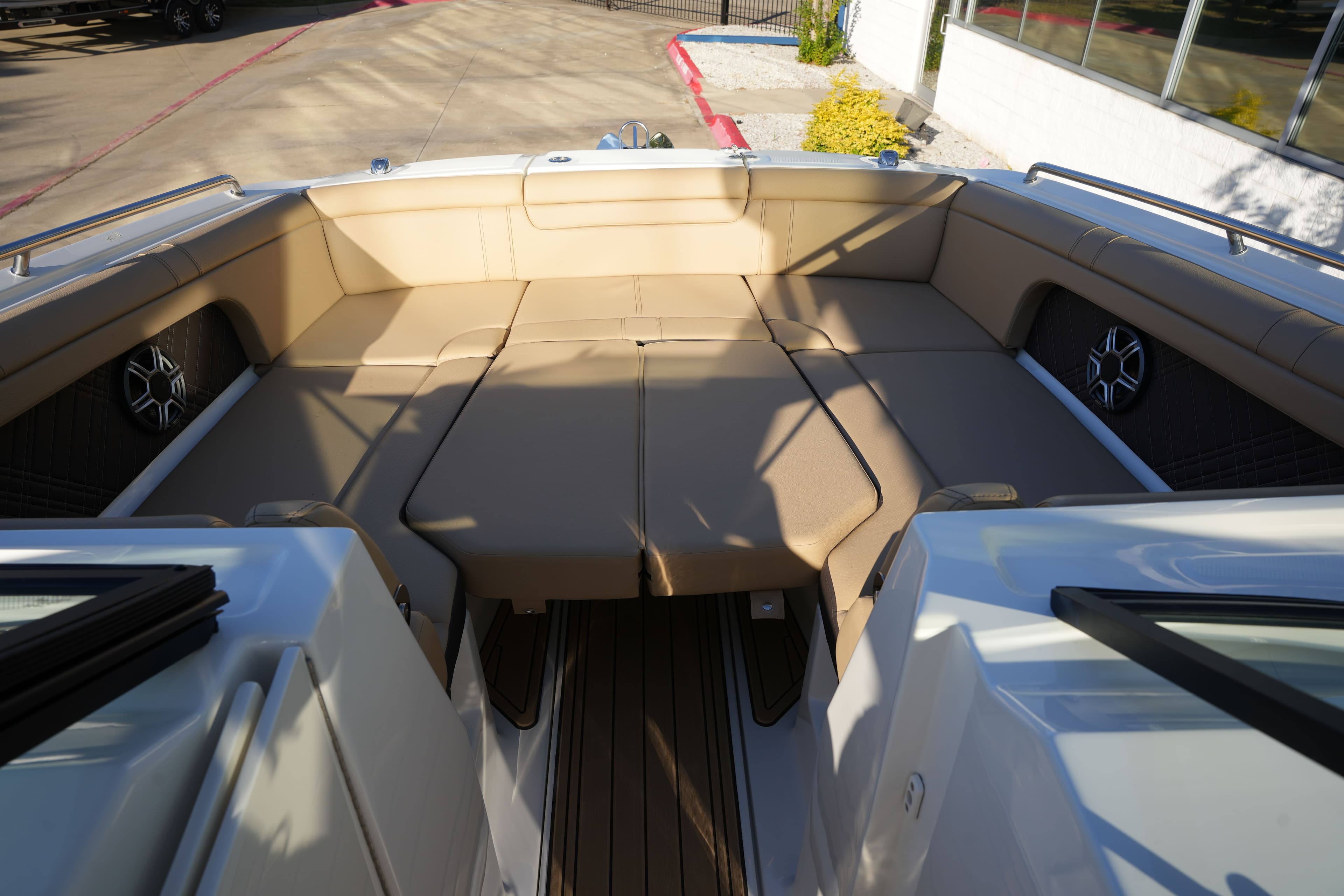 2026 Sea Ray SDX 290 - 37