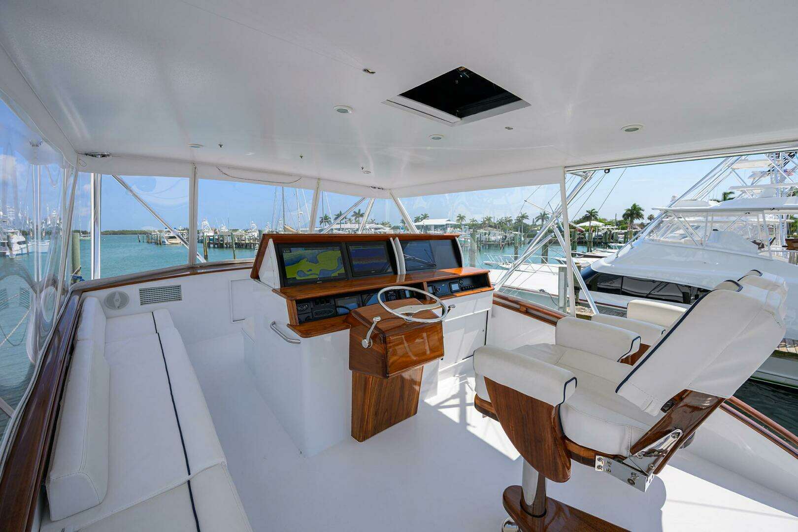2004 Rybovich 62 Convertible - Image 29