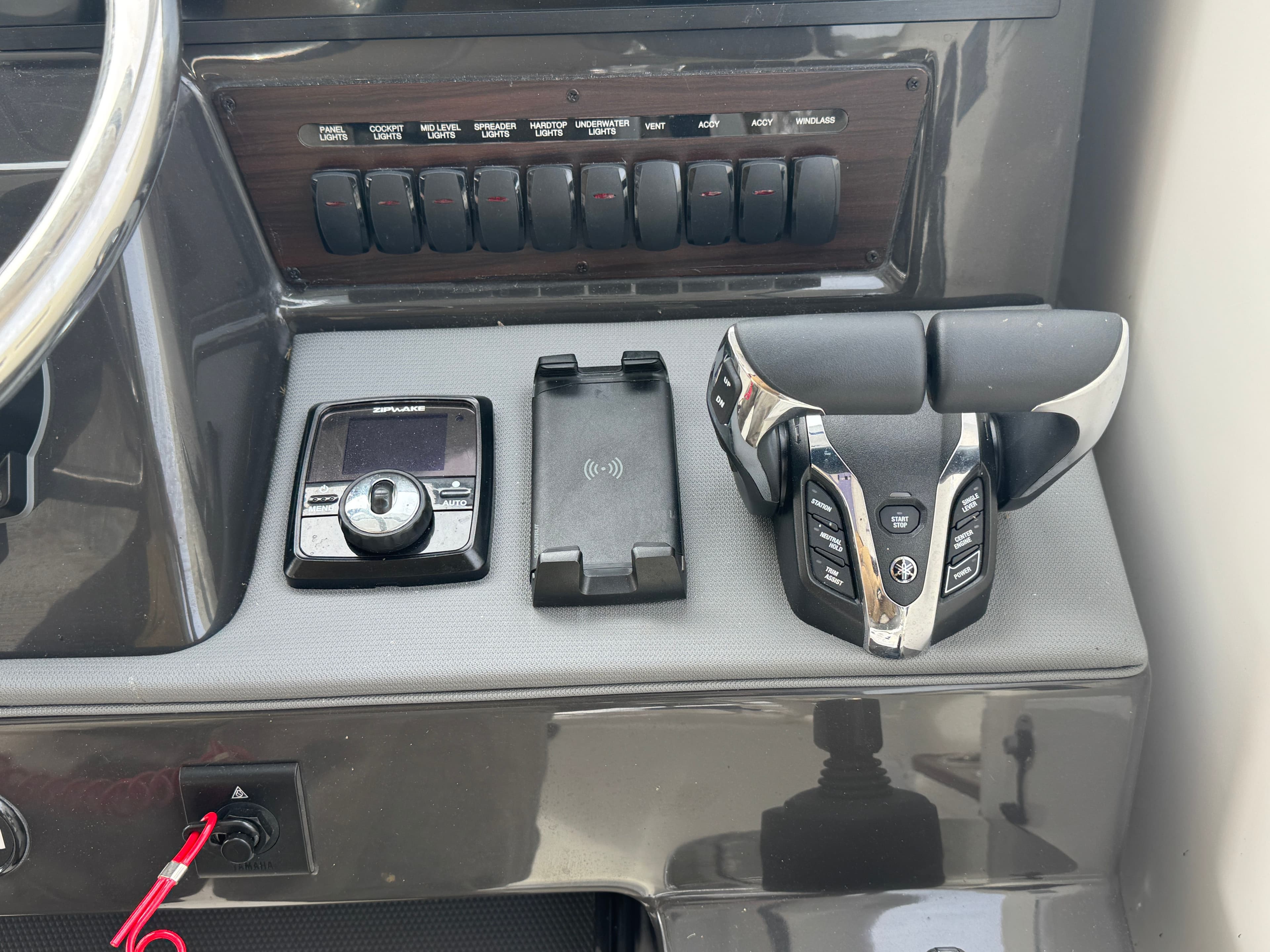 2025 PURSUIT 405 OS - Image 21