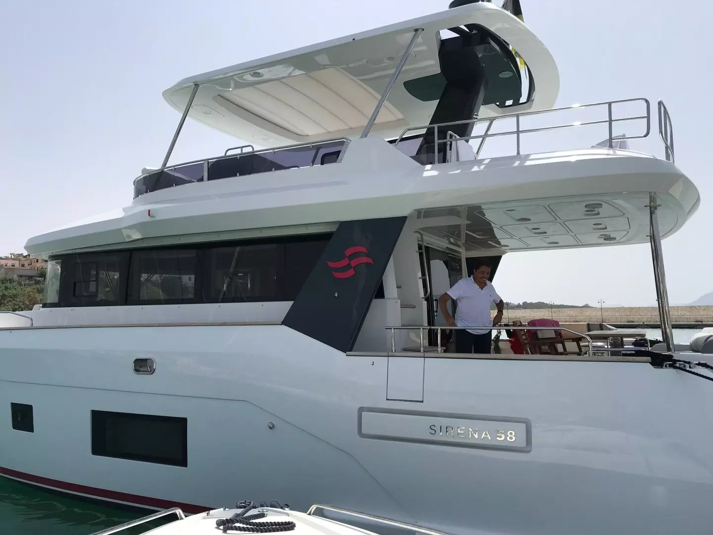 2019 Sirena 58 Flybridge - Image 2