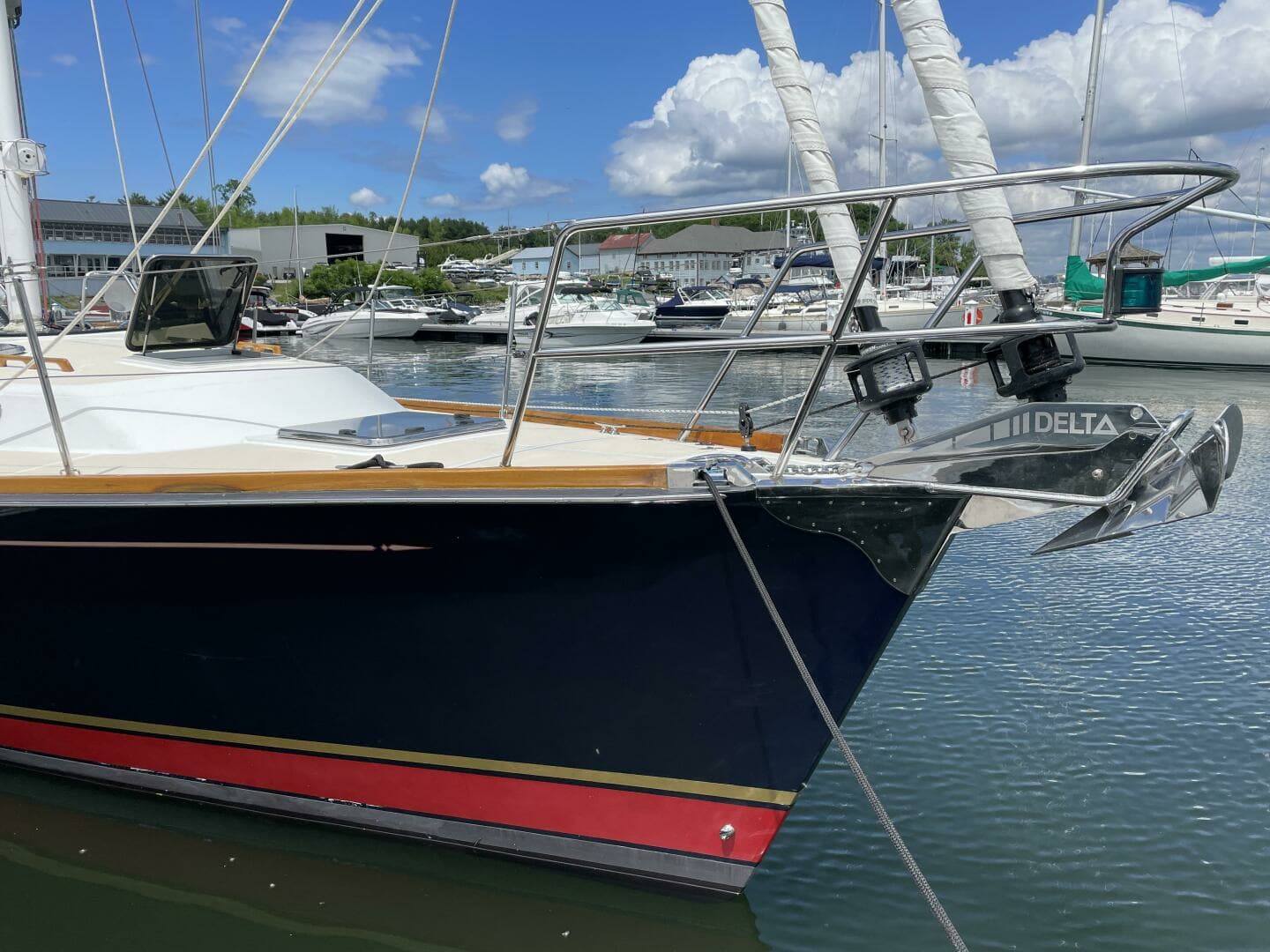 2009 Tartan 4300 - Image 3