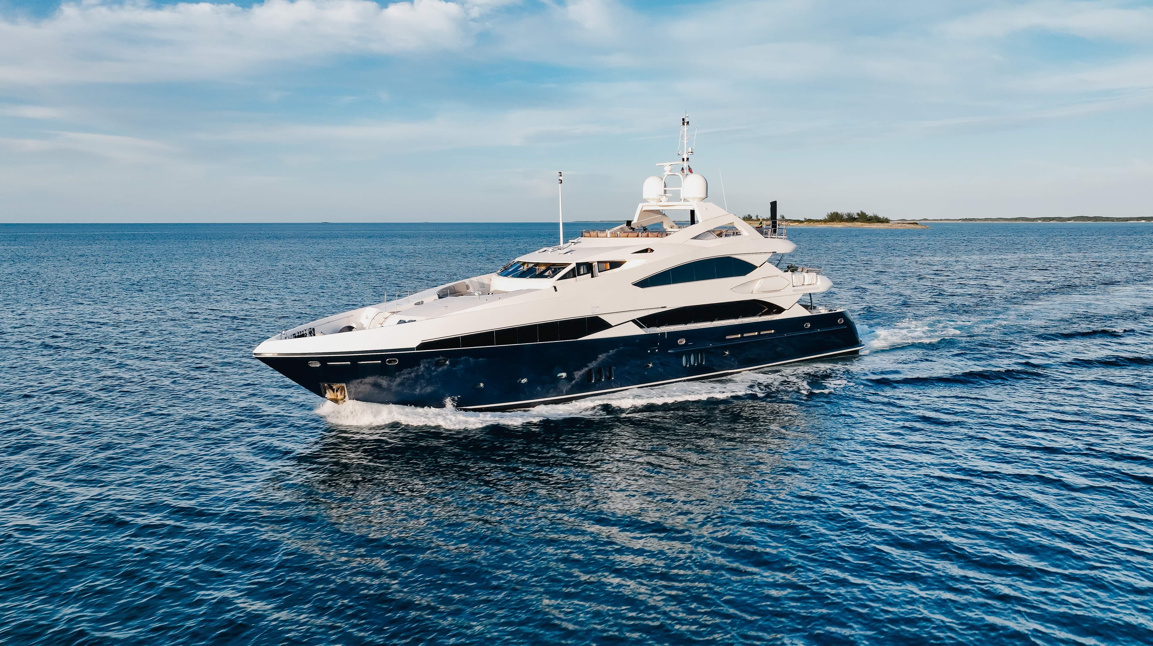 2009 Sunseeker 37 Metre Yacht