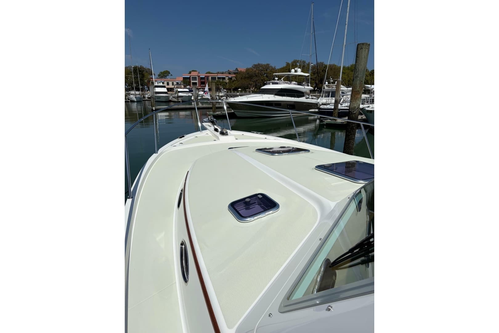 2018 Back Cove 41 - Image 3