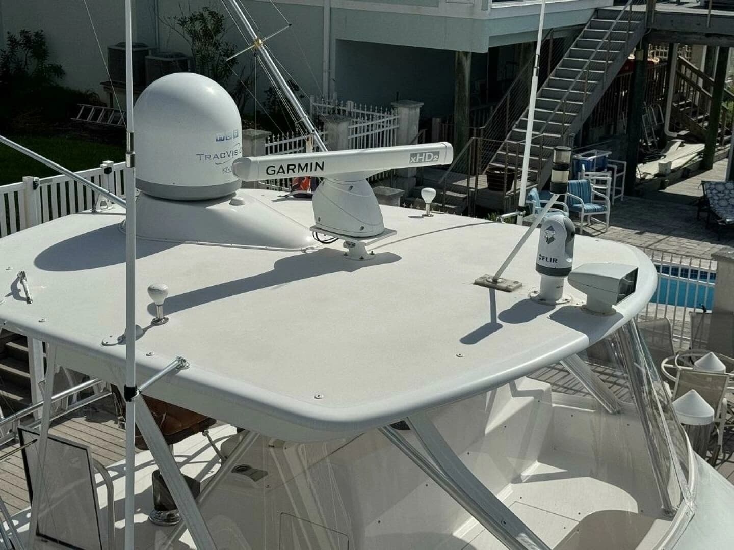 2006 Viking 45 Convertible - Image 35