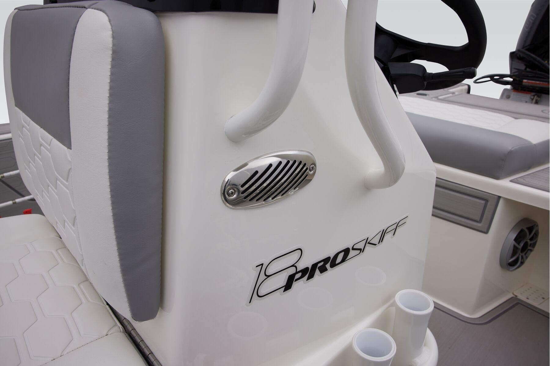 2026 Mako 18 Pro Skiff - 10