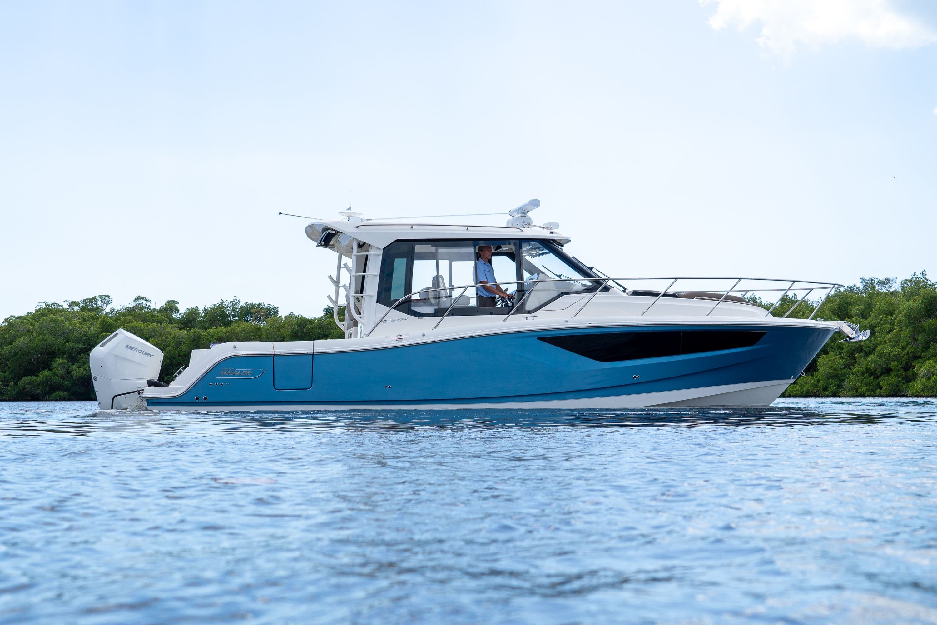 2026 Boston Whaler 365 Conquest - 45