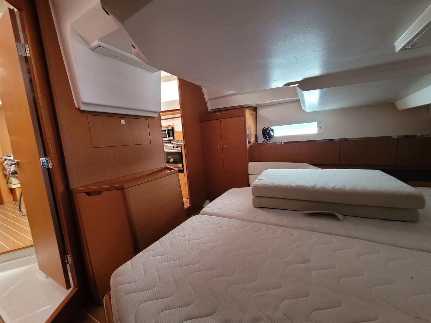 2017 Jeanneau Sun Odyssey 44 DS - Image 55