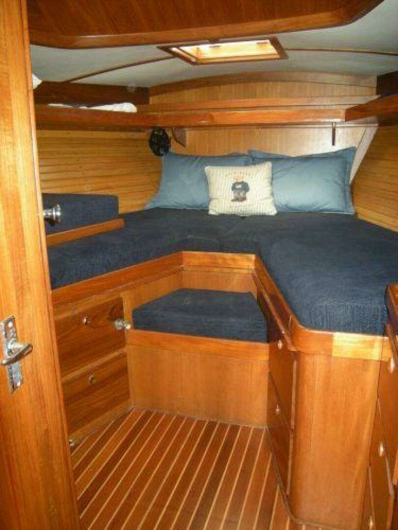 1988 Alden 46 - Image 11